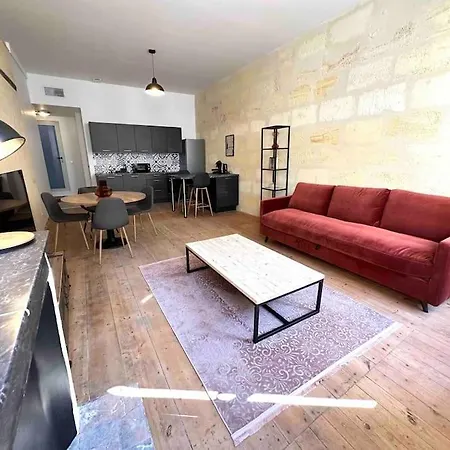2 - Hypercentre - Free Parking - Clim - Wifi - Netflix Apartment Libourne
